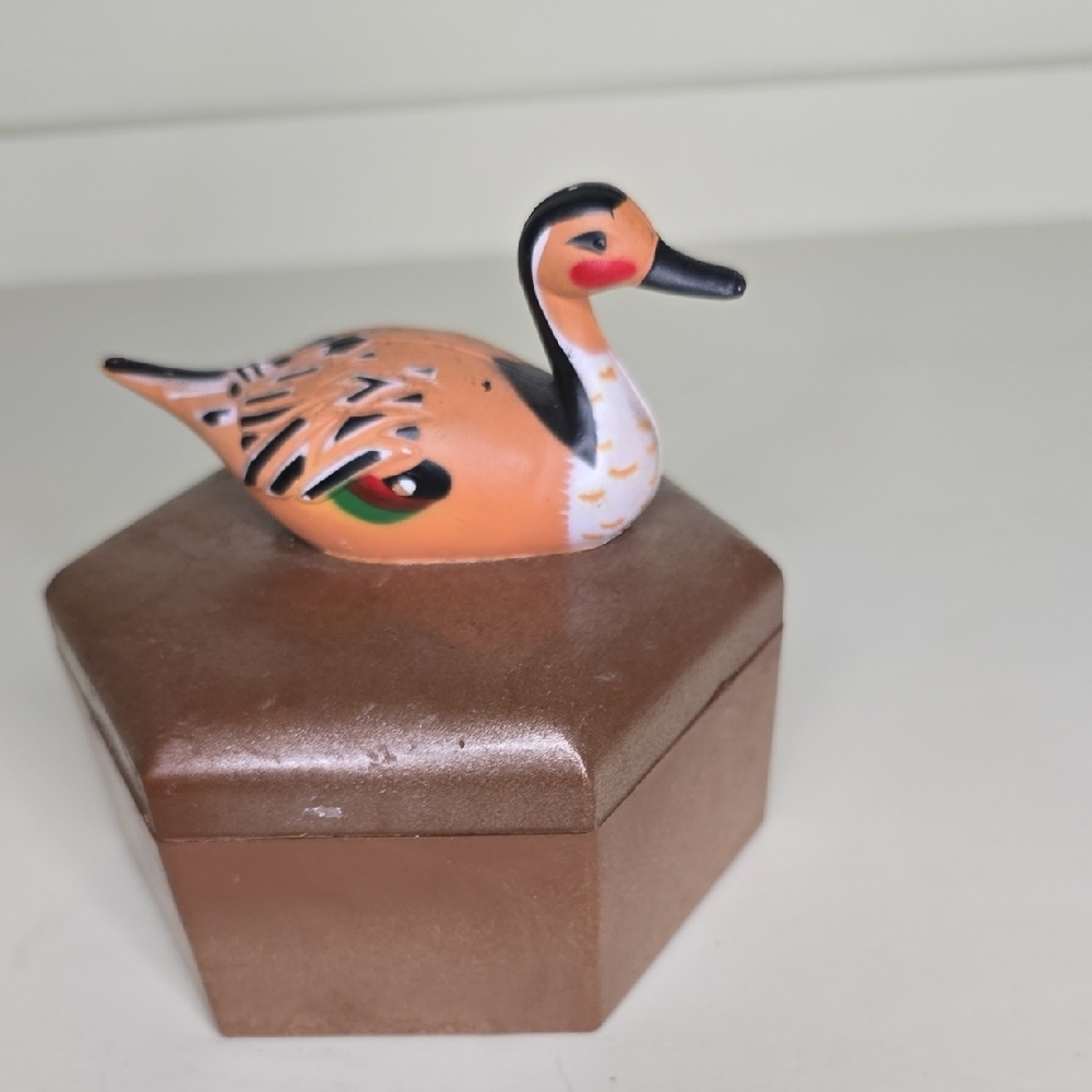 Vintage Adorable Duck Hexagon Trinket Box